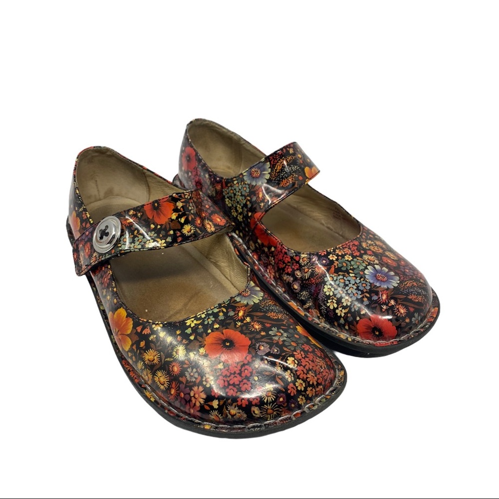 Floral Patent Mary Jane Clog - Black/Multicolor
